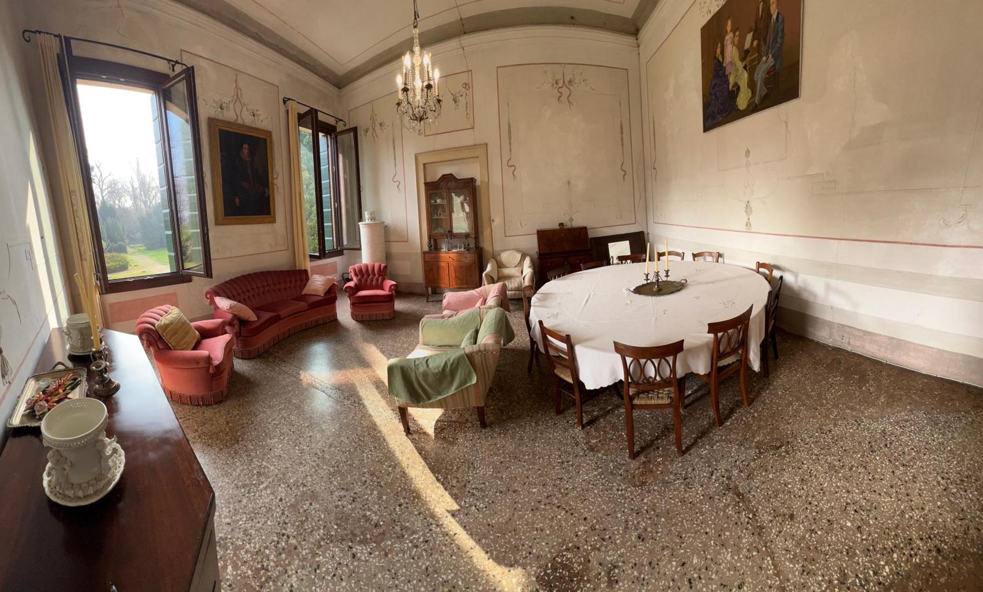 Villa Country Mansion 8500Squarefeet San Pietro Viminario Exterior photo